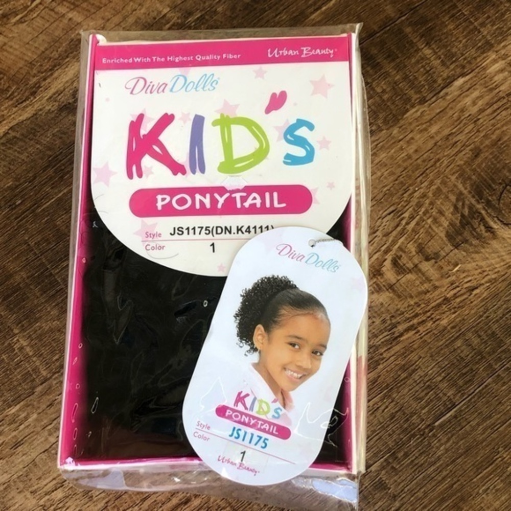 Diva Dolls Kids clip on Ponytail color 1 curly